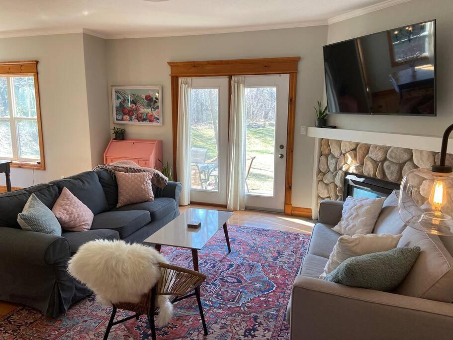 Cosy Chalet - 4 Season Family Oasis Колингууд Екстериор снимка